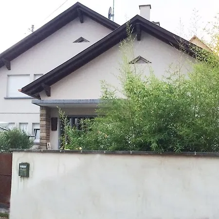 Le Pied A Terre Selestadien * Селеста