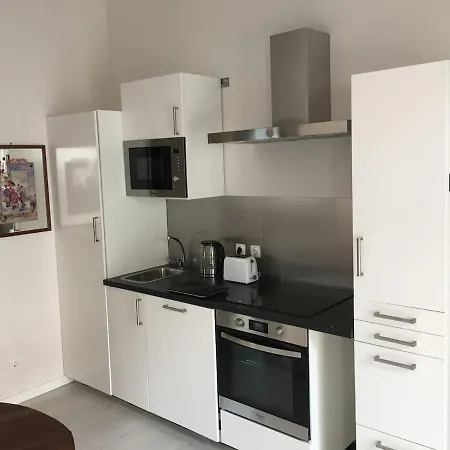 Le Pied A Terre Selestadien * Селеста